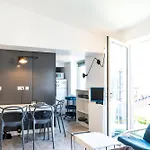 Le Petit Jardin - Charmant Studio Pour 2 Personnes Centre Historique